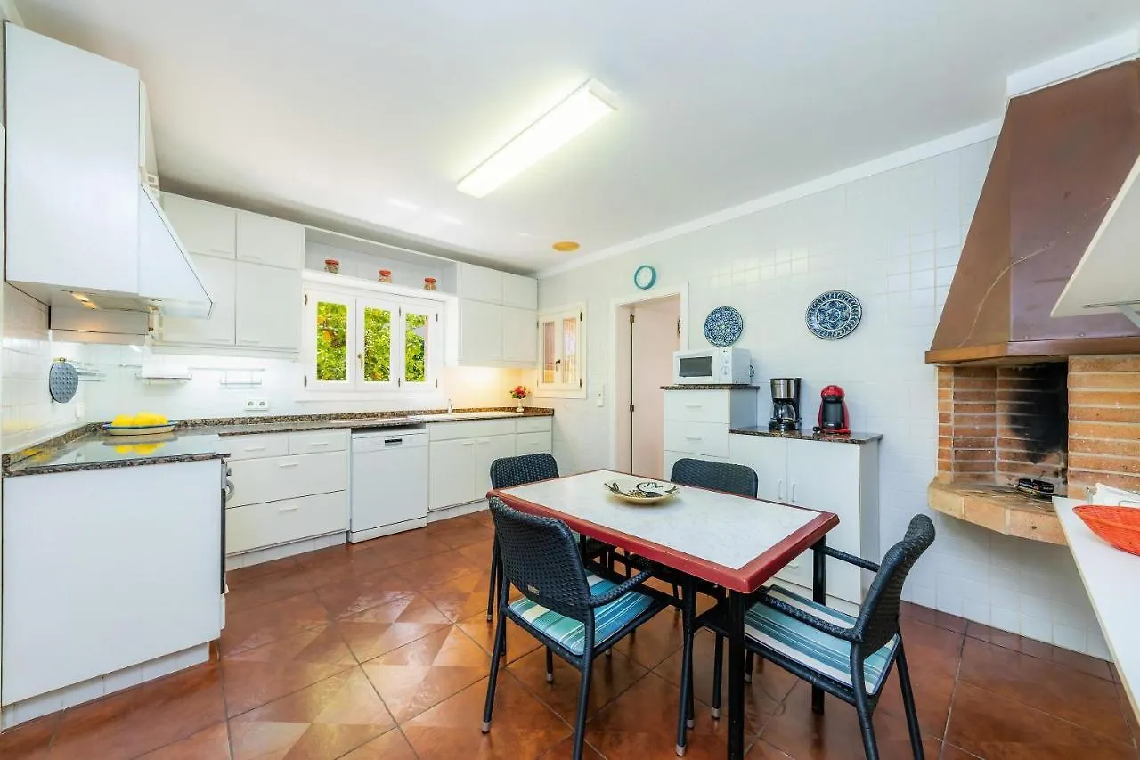 קאלה ראטג'אדה Villa Paca קאלה ראטג'אדה